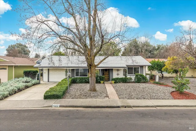 $365,000 | 122 Rainier Circle, Vacaville, CA 95687