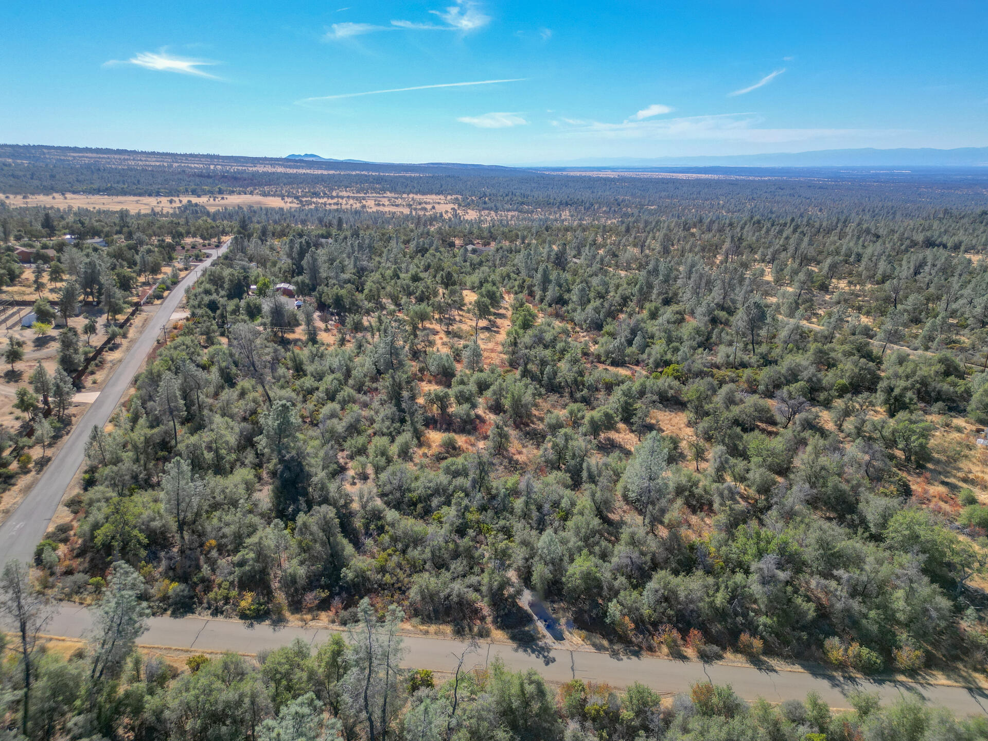 Winoxy 093-130-039-000 Lane Shingletown, CA 96088 - Photo 17 of 29