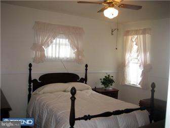 915 Fern Road Williamstown, NJ 08094 - Photo 5 of 12 Bedroom - Main