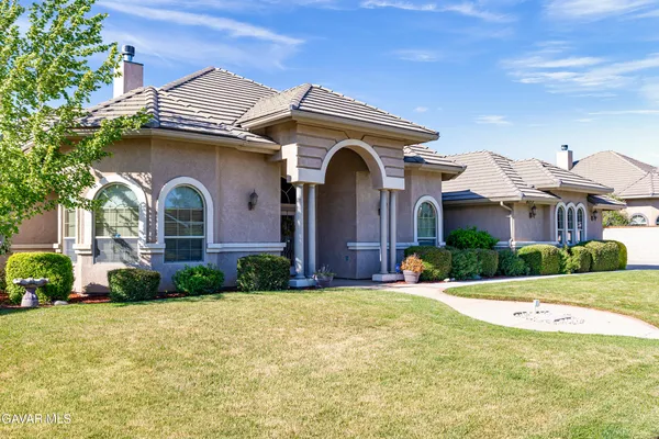 $745,000 | 403 Mesquite Drive, Tehachapi, CA 93561