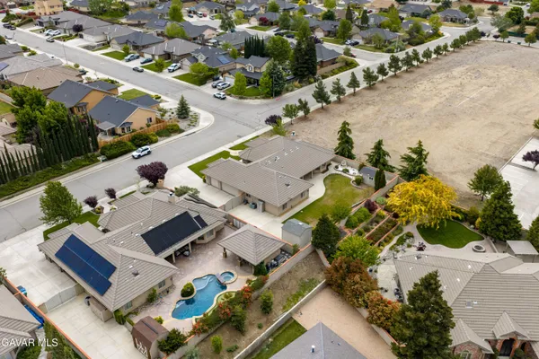 $734,000 | 403 Mesquite Drive, Tehachapi, CA 93561
