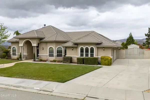 $734,000 | 403 Mesquite Drive, Tehachapi, CA 93561