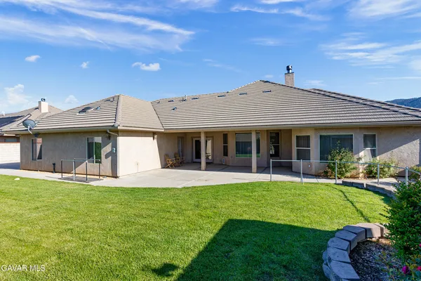 $745,000 | 403 Mesquite Drive, Tehachapi, CA 93561