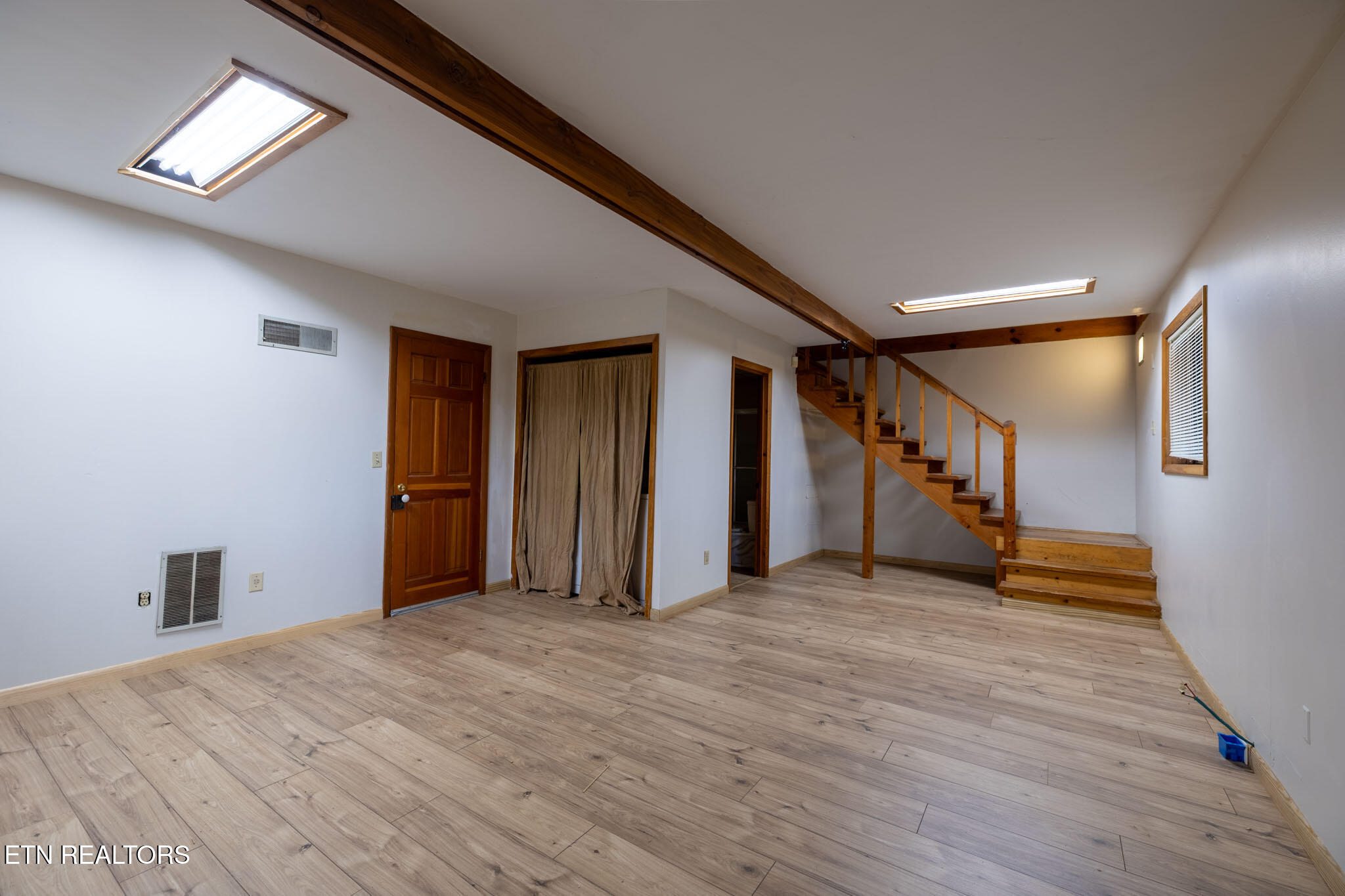 151 Lakeview Circle Clinton, TN 37716 - Photo 15 of 21 lakeview-9