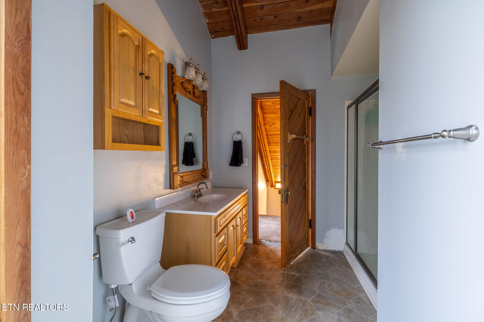 151 Lakeview Circle Clinton, TN 37716 - Photo 18 of 21 lakeview-13