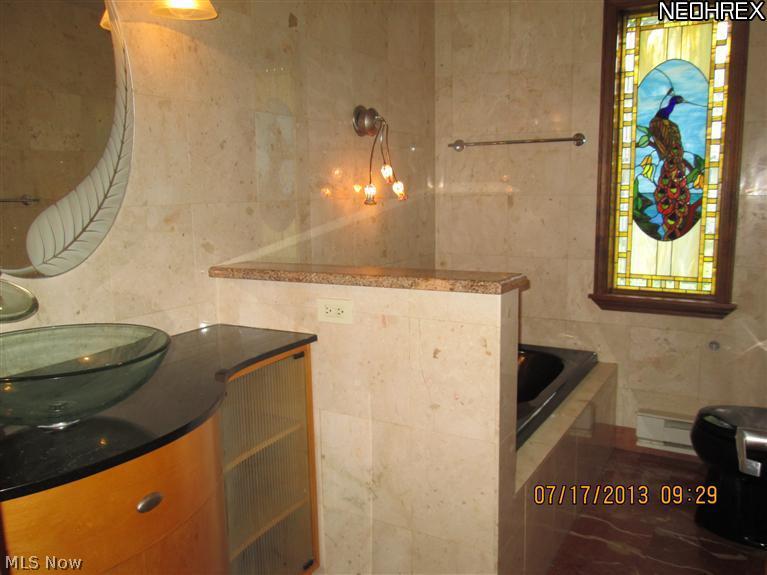 154 Substation Road Brunswick, OH 44212 - Photo 10 of 24 Gallery Image 10
