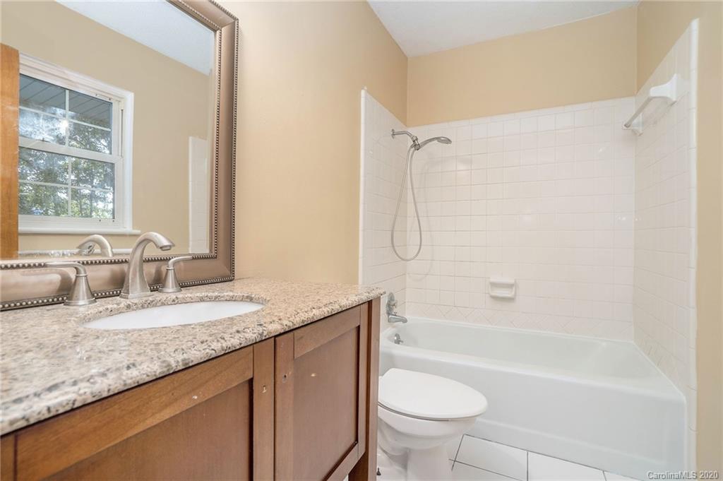 8033 Larkhaven Road Charlotte, NC 28216 - Photo 14 of 29 Gallery Image 14