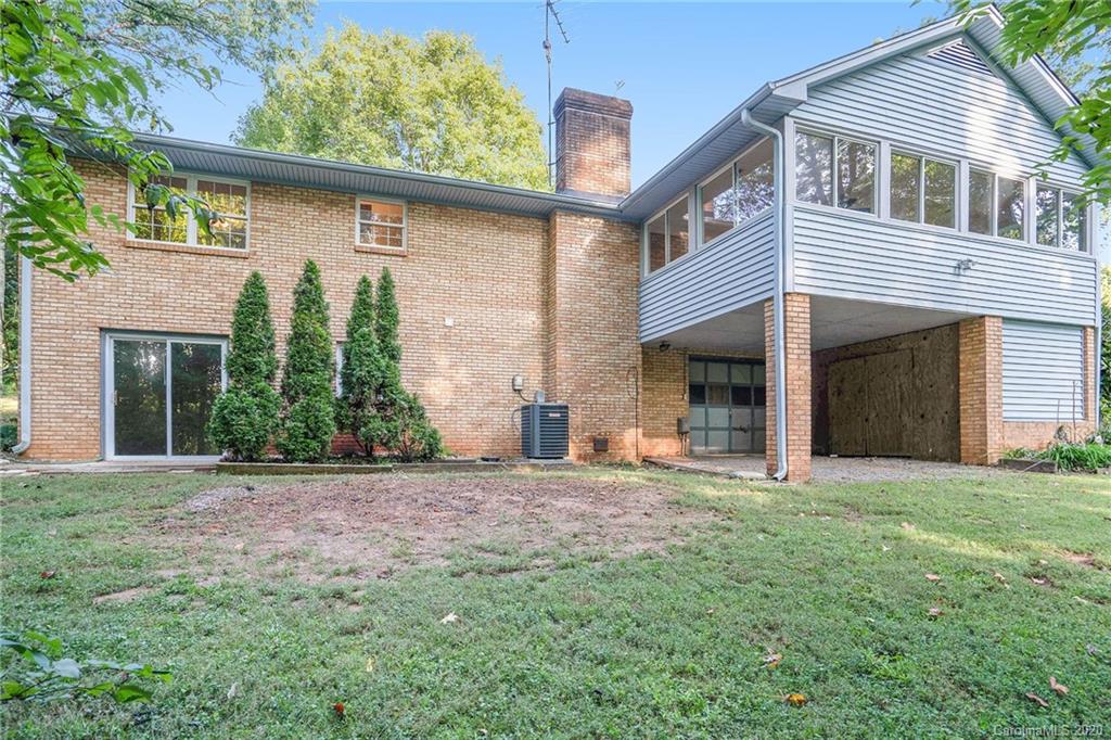 8033 Larkhaven Road Charlotte, NC 28216 - Photo 25 of 29 Gallery Image 25