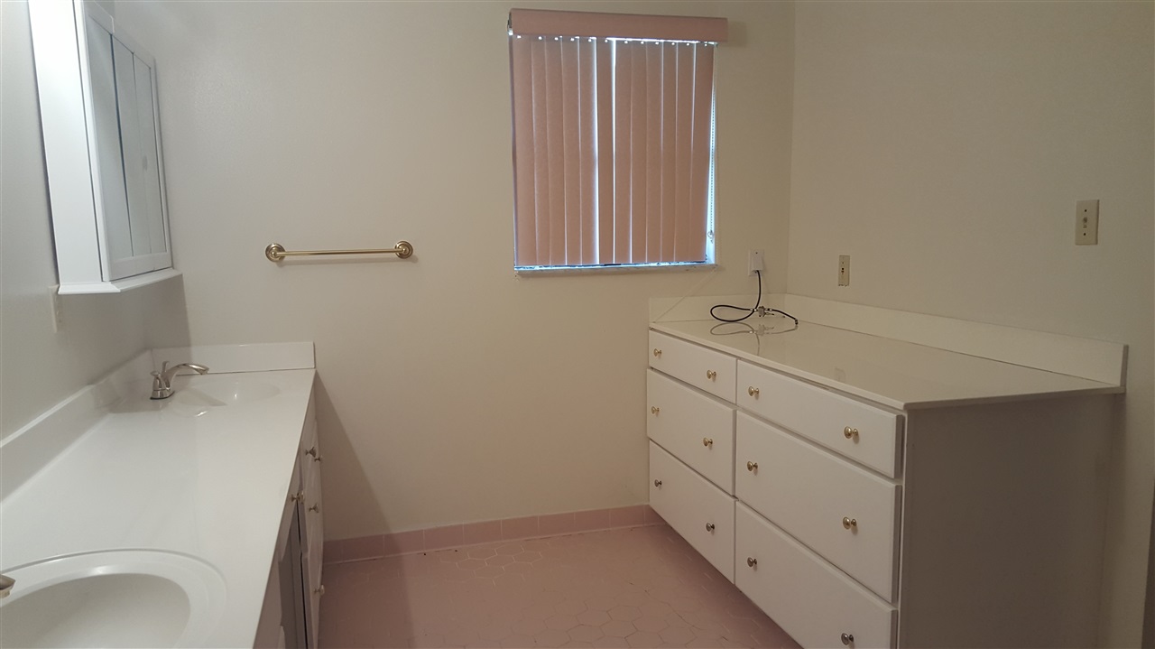 305 Southeast Corinth Church Road Lee, FL 32059 - Photo 11 of 18 Gallery Image 11