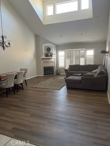 $699,000 | 449 Taunton Drive, Santa Maria, CA 93455