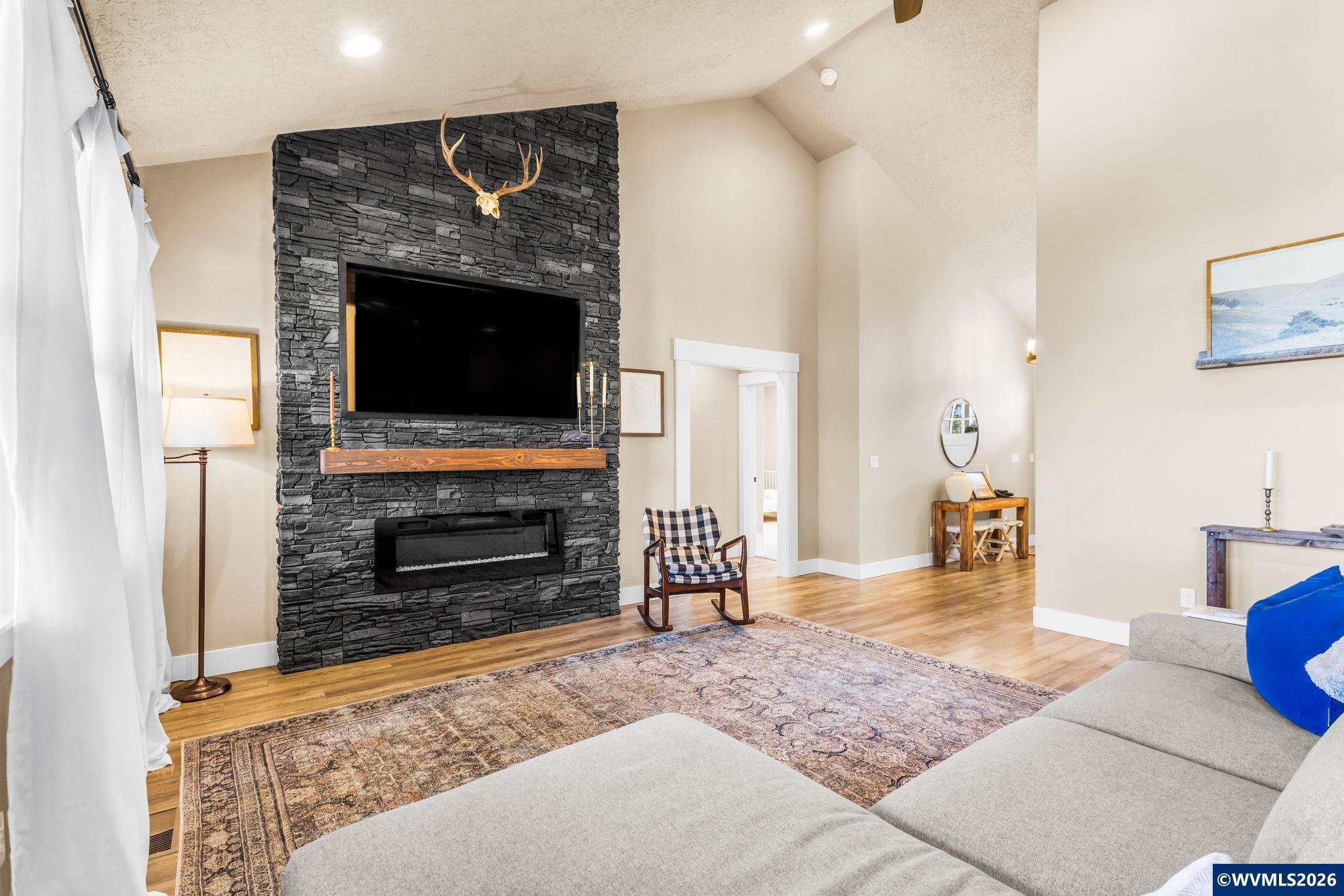 9184 Golf Club Road Southeast Aumsville, OR 97325 - Photo 12 of 44 Gallery Image 12