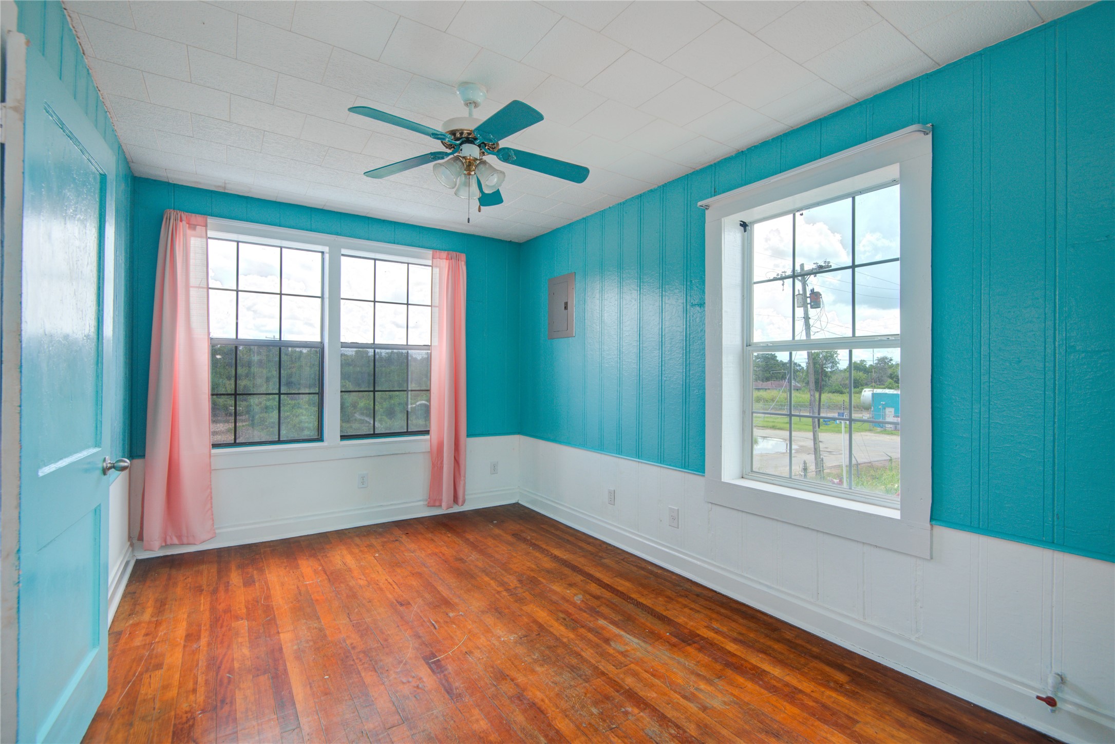 208 West 2nd Street Sweeny, TX 77480 - Photo 12 of 12