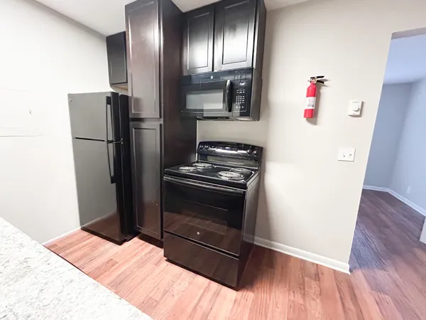 $1,229 | 2014 Linden Avenue, Unit 5, Nashville, TN 37212