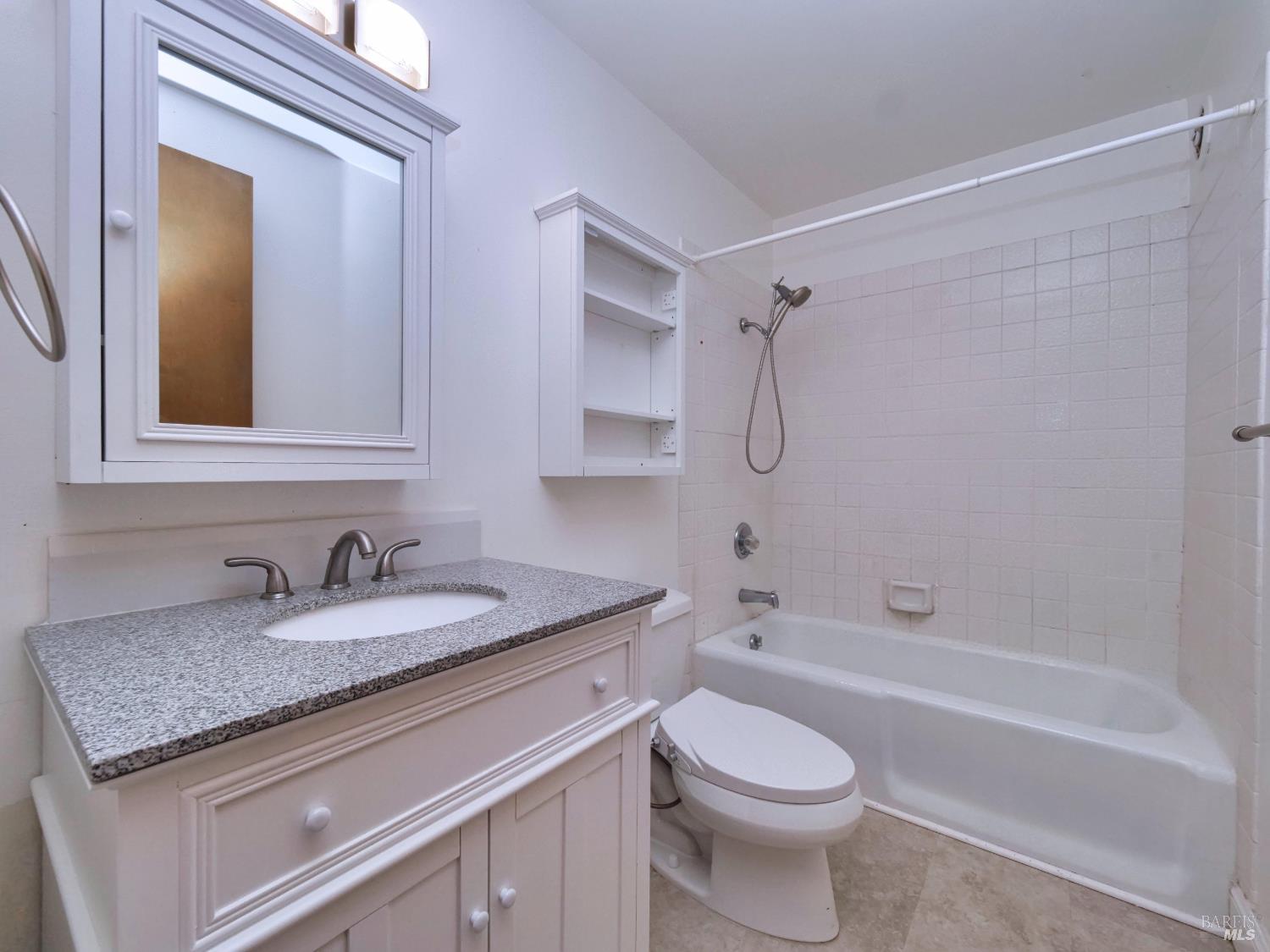 938 Lea Drive San Rafael, CA 94903 - Photo 4 of 18