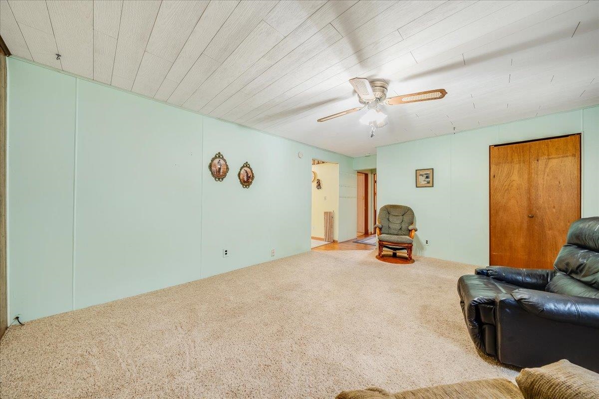 5960 East Esmond Road Hale, MI 48739 - Photo 17 of 31