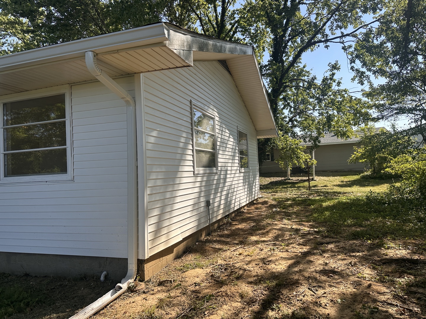 380 Golf Course Road Eldorado, IL 62930 - Photo 10 of 27 Gallery Image 10