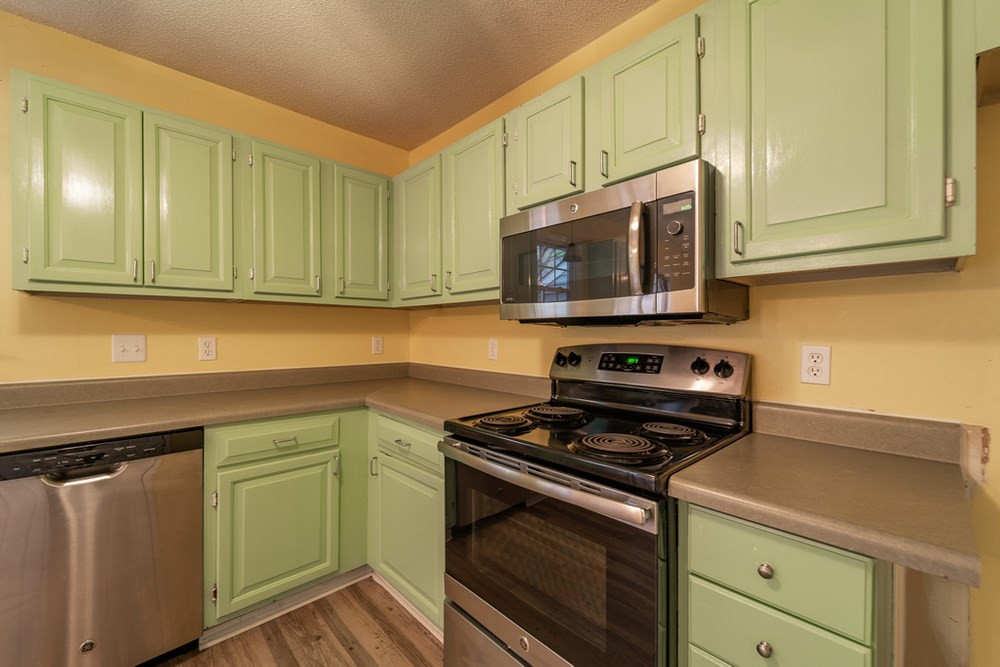 6521 Thetford Court Raleigh, NC 27615 - Photo 14 of 30 Kitchen