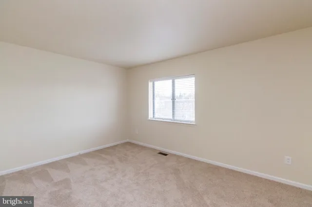 $3,800 | 50 Woodside Road, Unit 17, Ardmore, PA 19003