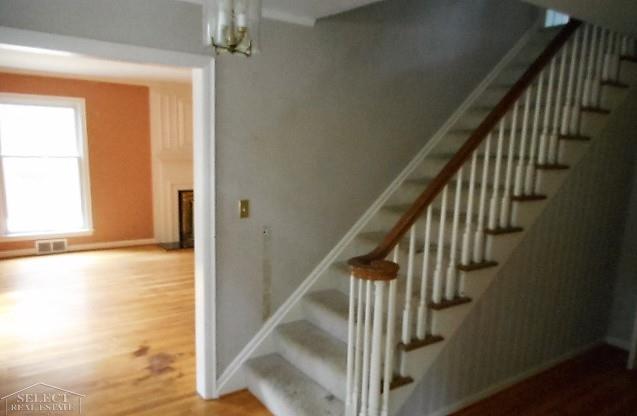 1840 Broadstone Road Grosse Pointe Woods, MI 48236 - Photo 15 of 30