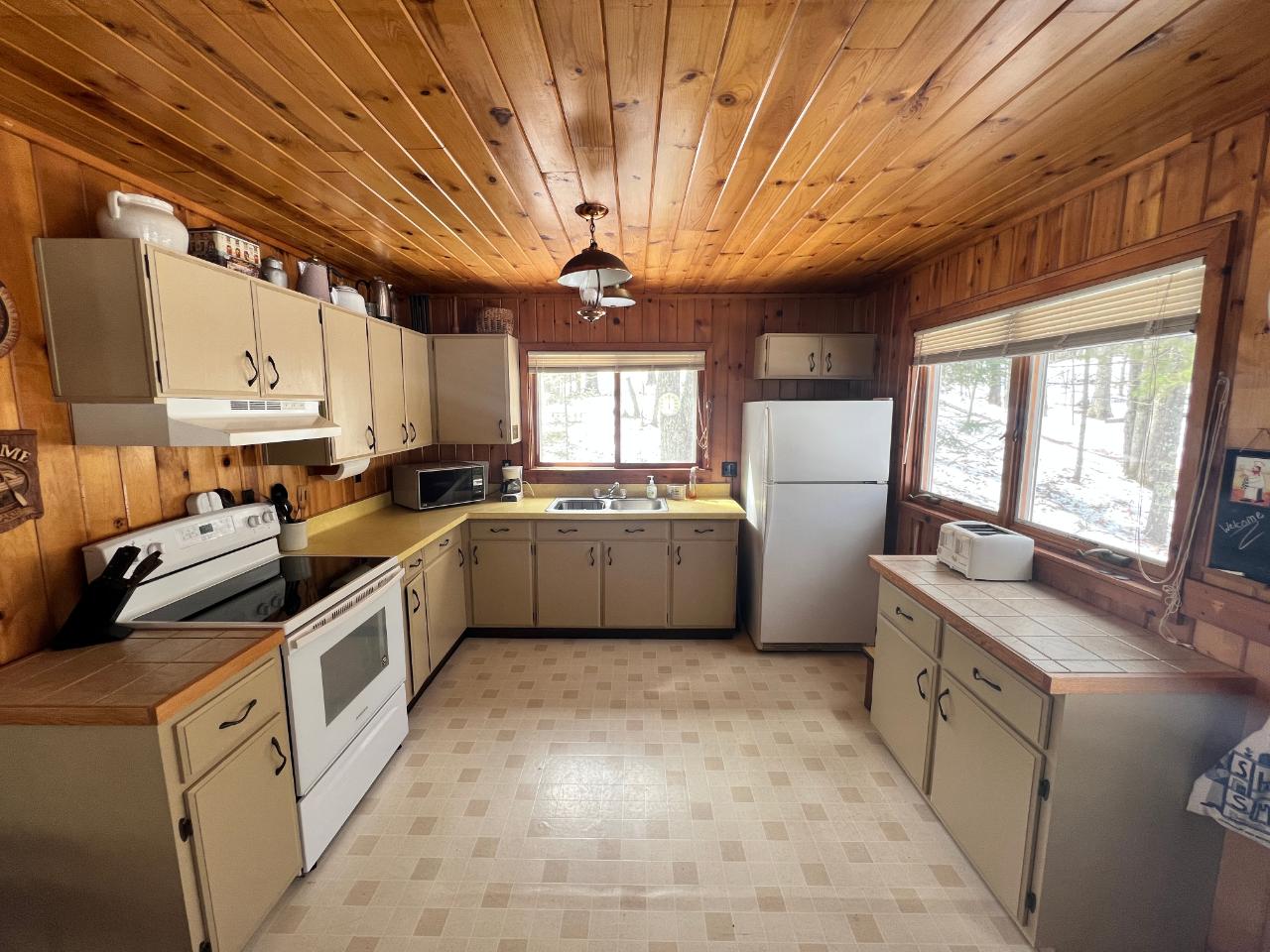 10100 Kaubashine Road Hazelhurst, WI 54531 - Photo 14 of 30 Gallery Image 14