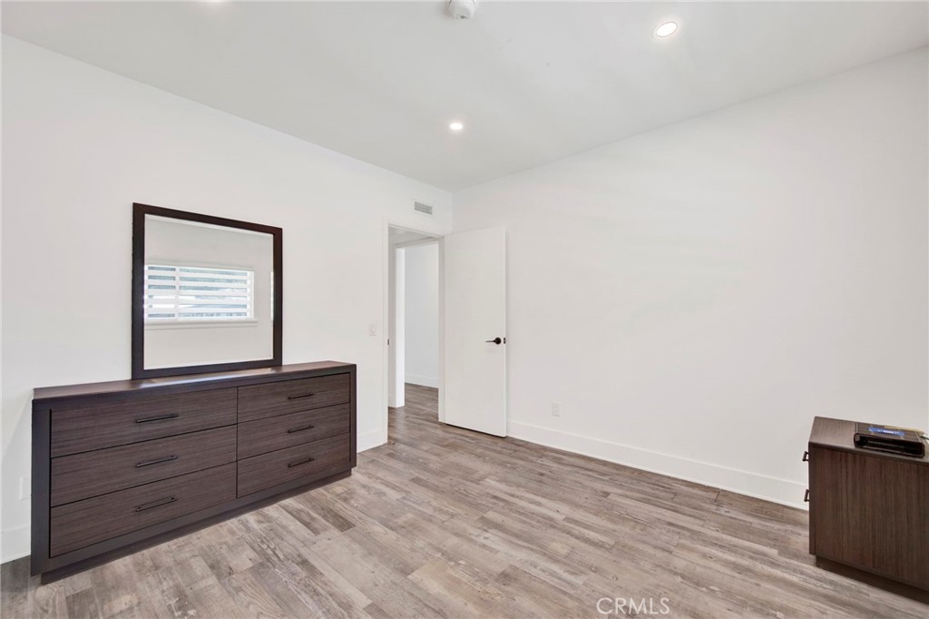 1935 Alpha Road, Unit 229 Glendale, CA 91208 - Photo 11 of 14