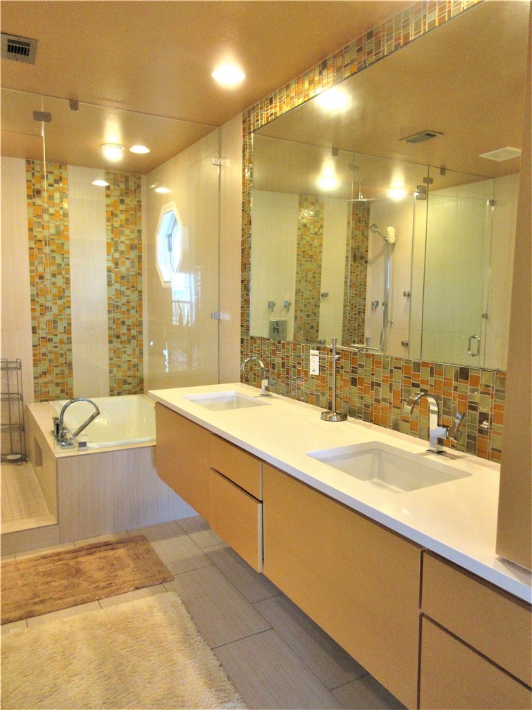 1702 Newning Avenue, Unit A Austin, TX 78704 - Photo 19 of 34