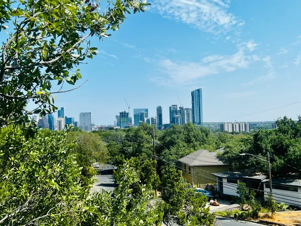 $5,800 | 1702 Newning Avenue, Unit A, Austin, TX 78704