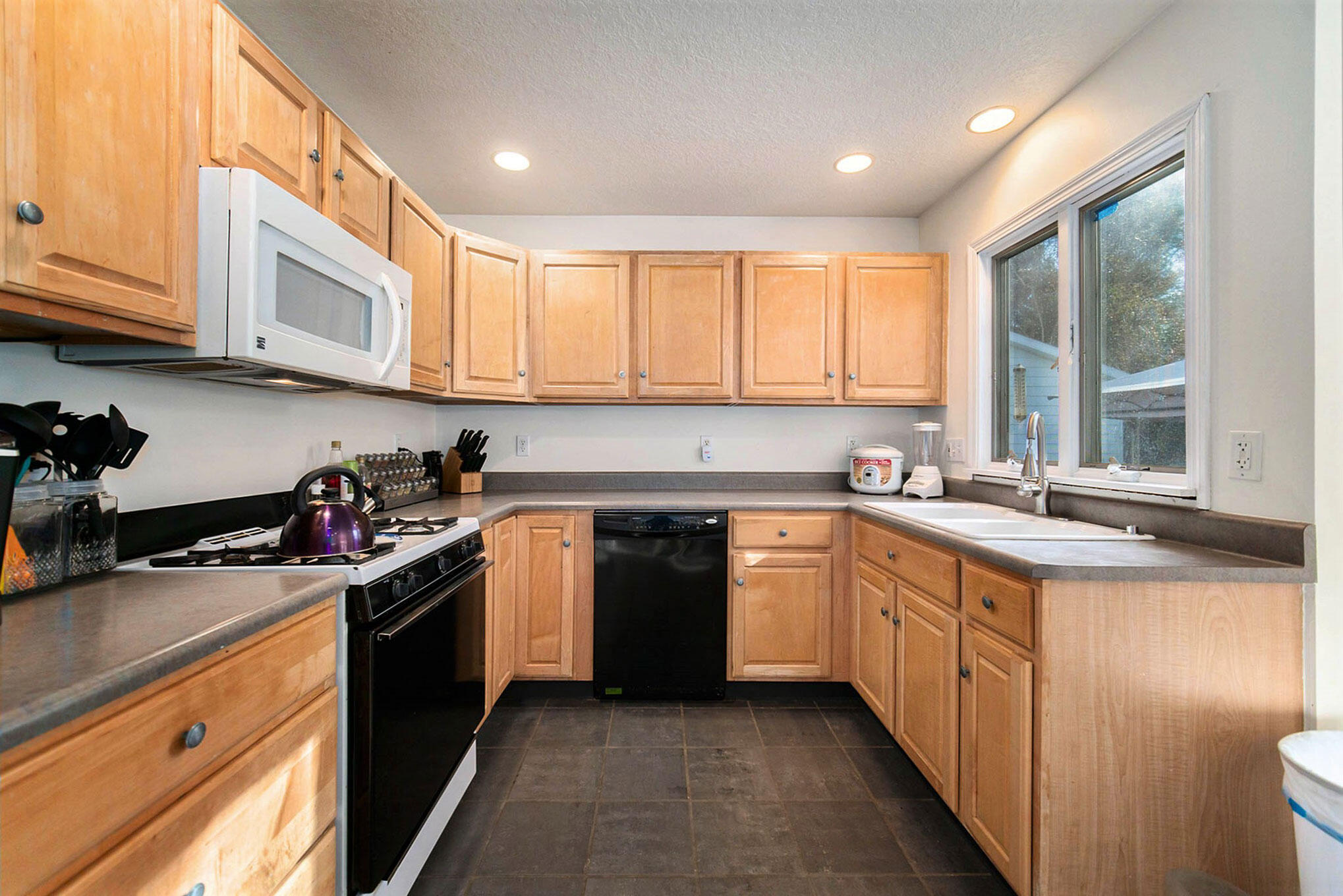 12920 Kelley Road Brooklyn, MI 49230 - Photo 12 of 66 12