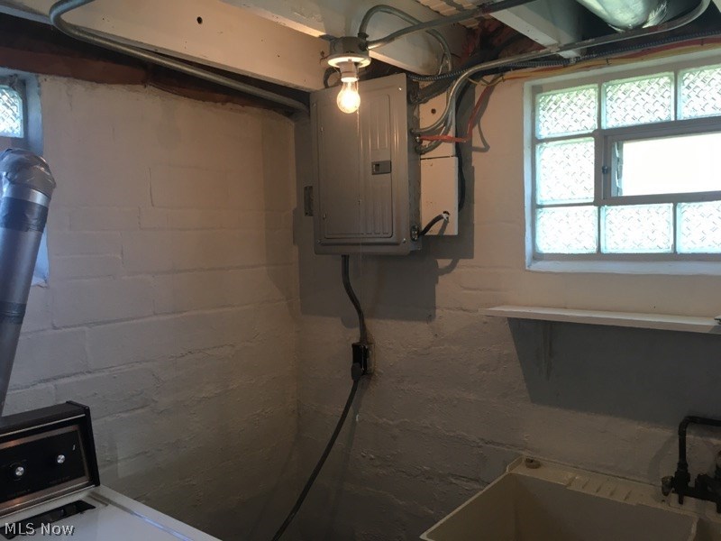6303 Ridgewood Avenue Parma, OH 44129 - Photo 30 of 32 Gallery Image 30