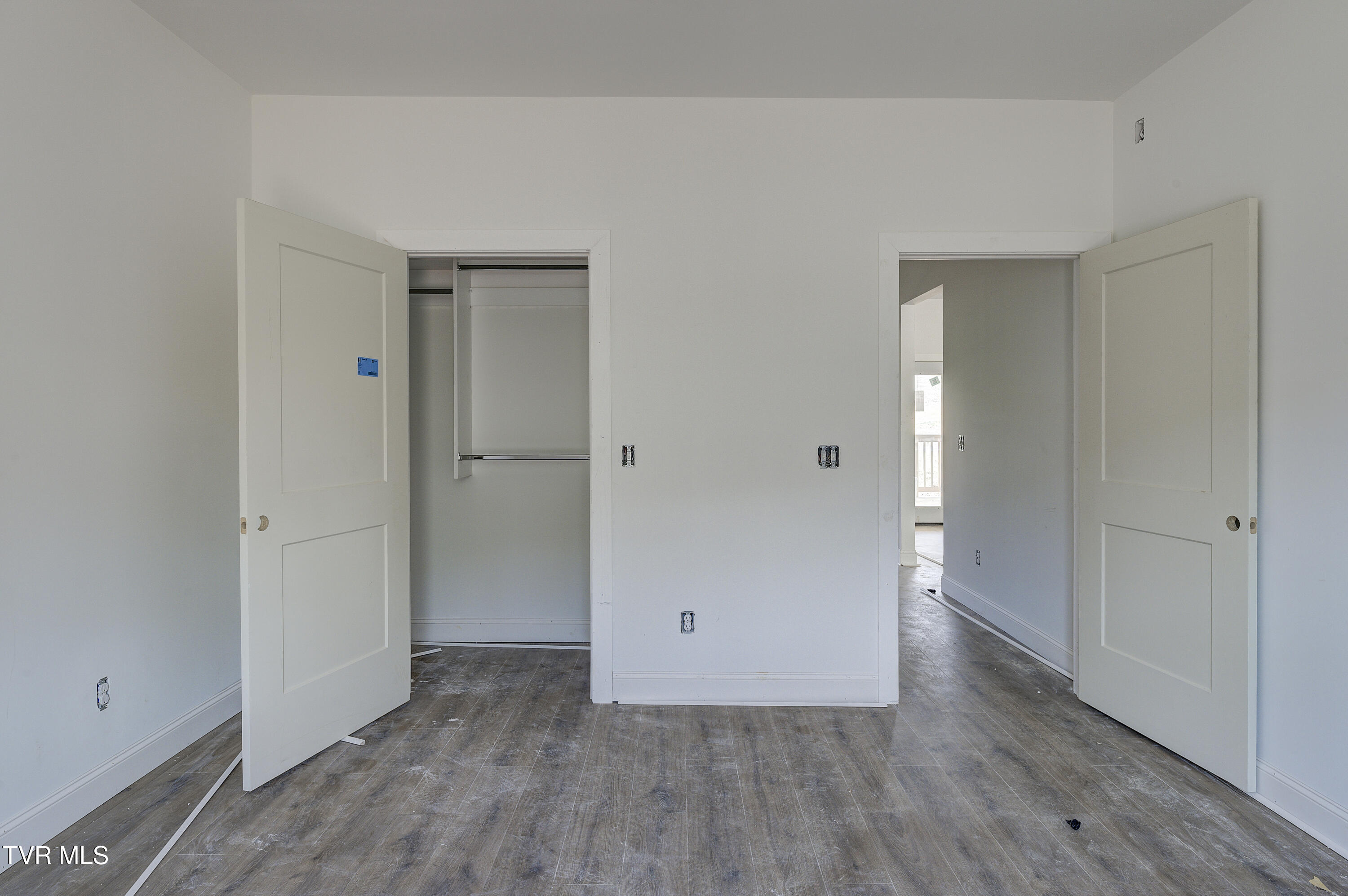870 Granby Road Kingsport, TN 37660 - Photo 20 of 39 Granby870--14