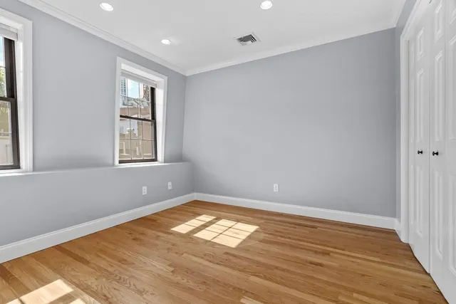$1,199,000 | 11 Wiget Street, Unit 114, Boston, MA 02113