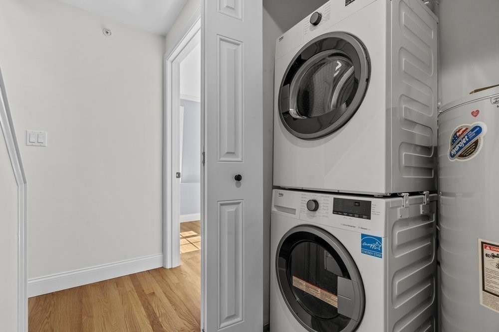 11 Wiget Street, Unit 114 Boston, MA 02113 - Photo 23 of 28