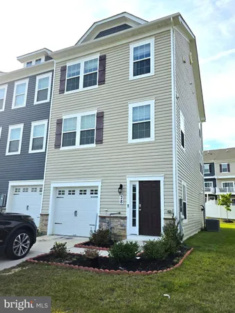 $3,000 | 28 Axios Way, Rosedale, MD 21237