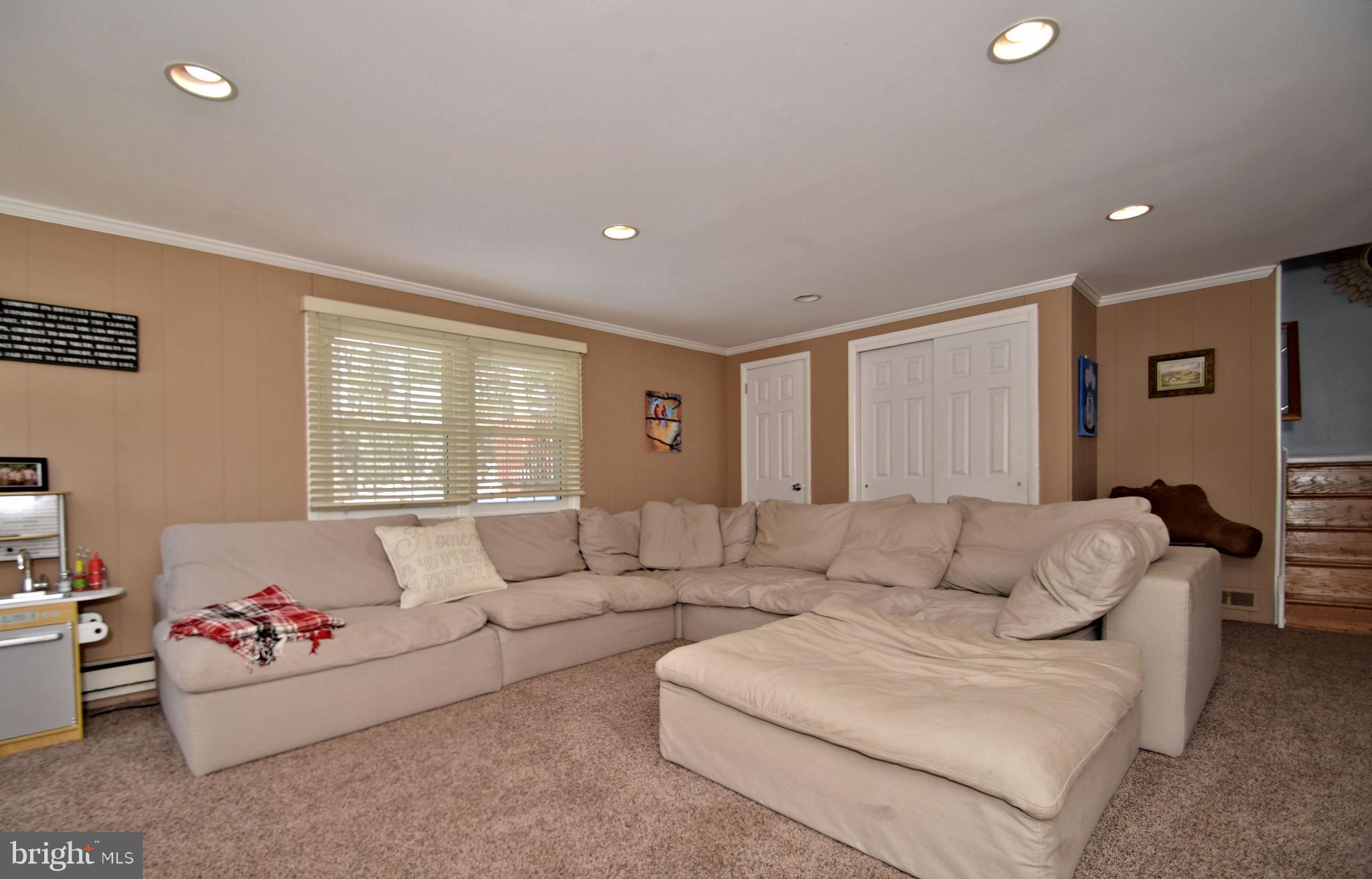 1652 Pembrook Road Ambler, PA 19002 - Photo 20 of 29 Family Room