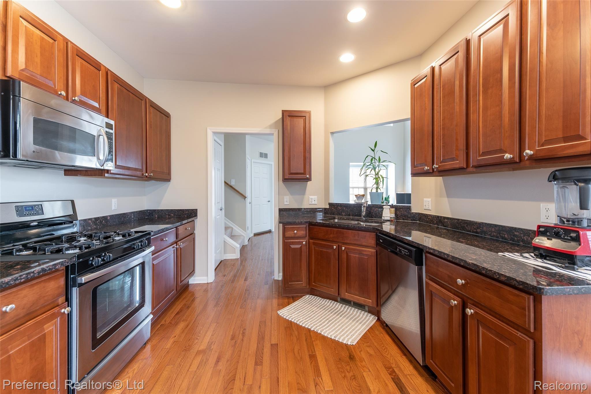 2051 Vanderbilt Road Canton, MI 48188 - Photo 6 of 34 DSC_8201-Edit.jpg