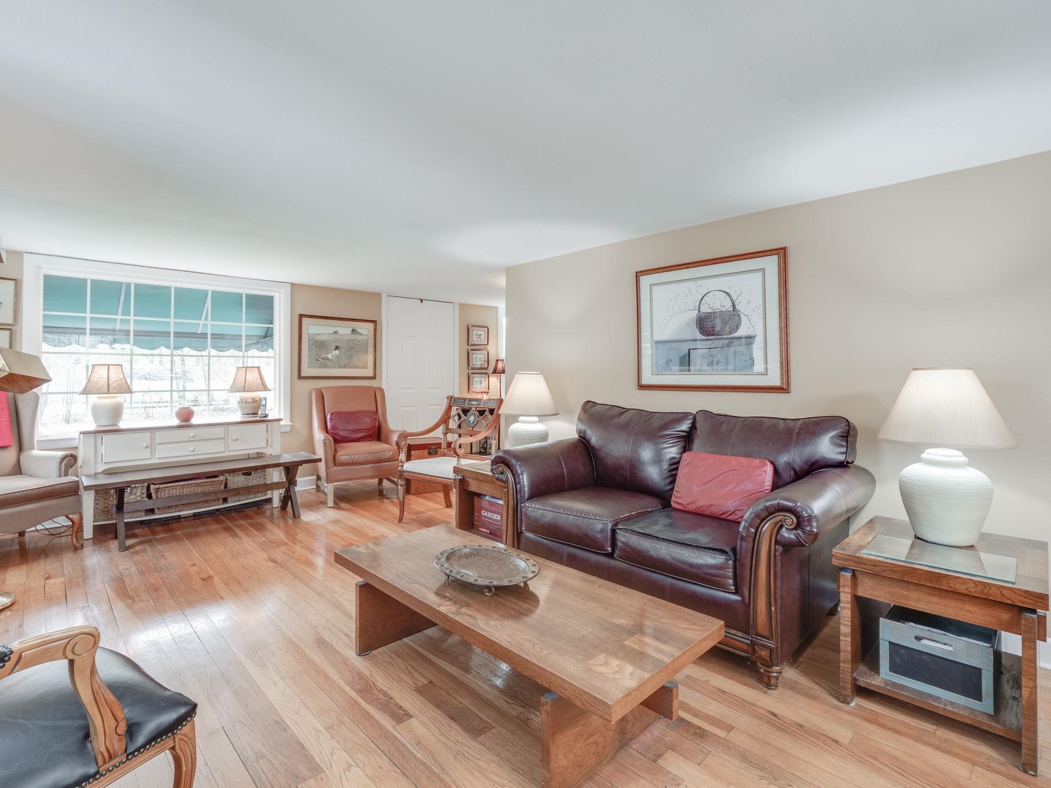 204 East Dunstable Road Nashua, NH 03062 - Photo 15 of 32