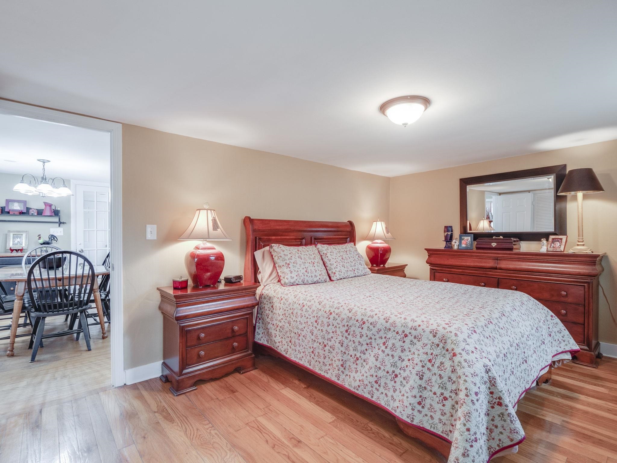 204 East Dunstable Road Nashua, NH 03062 - Photo 23 of 32