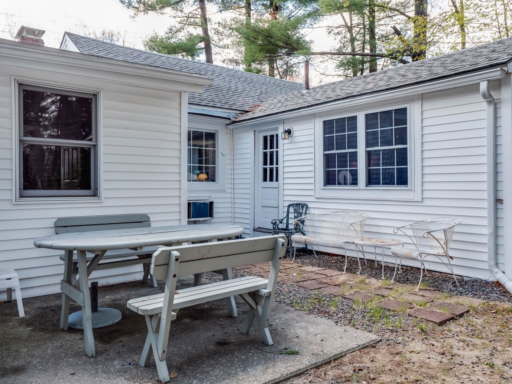 204 East Dunstable Road Nashua, NH 03062 - Photo 29 of 32