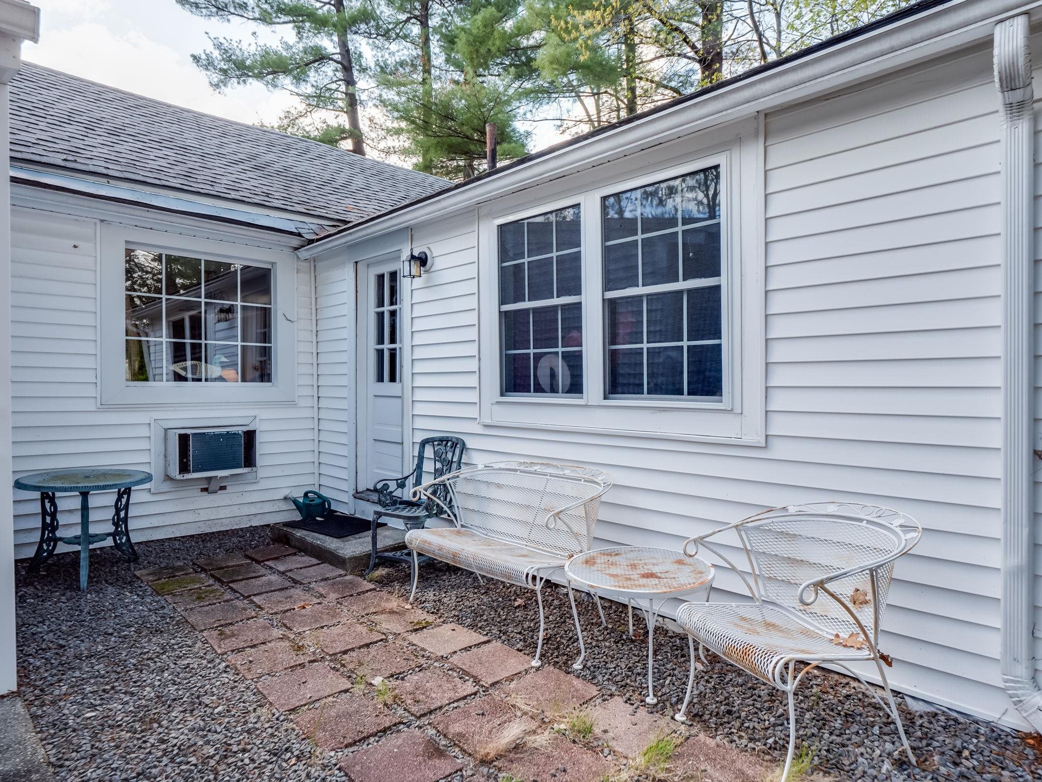 204 East Dunstable Road Nashua, NH 03062 - Photo 30 of 32