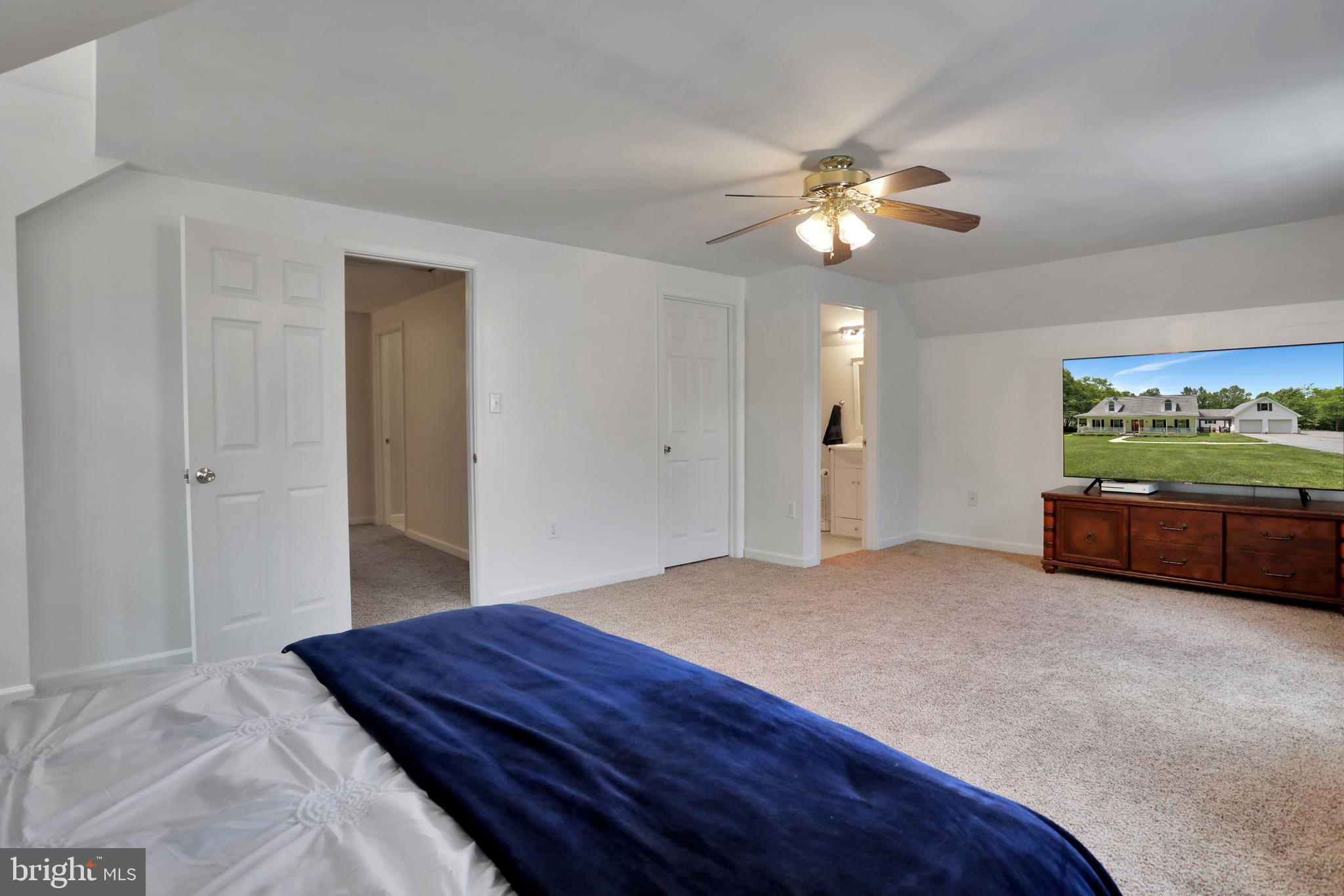 11302 Gambrill Park Road Frederick, MD 21702 - Photo 32 of 66 Upper Level Master Bedroom