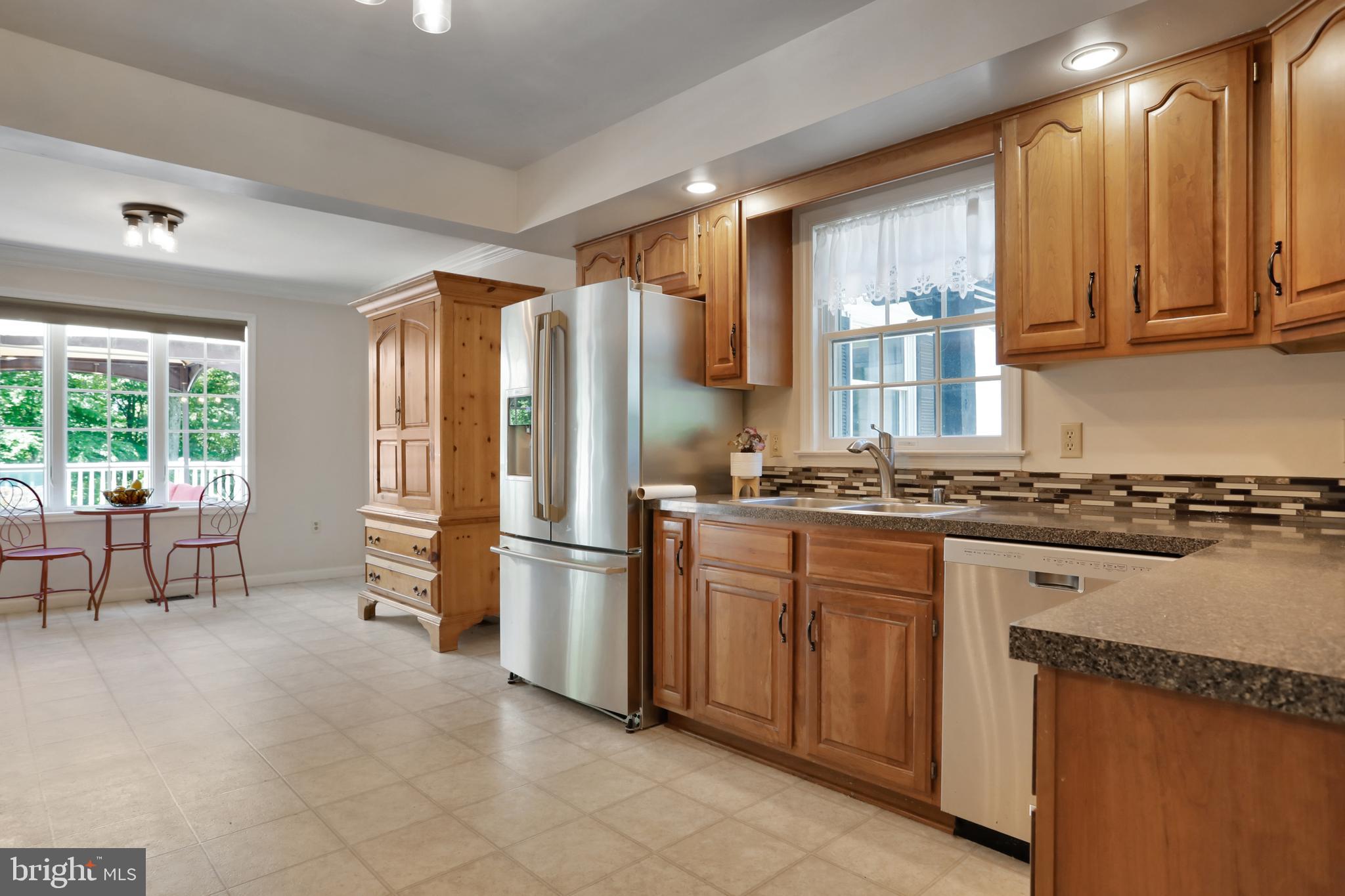 11302 Gambrill Park Road Frederick, MD 21702 - Photo 10 of 66 Kitchen