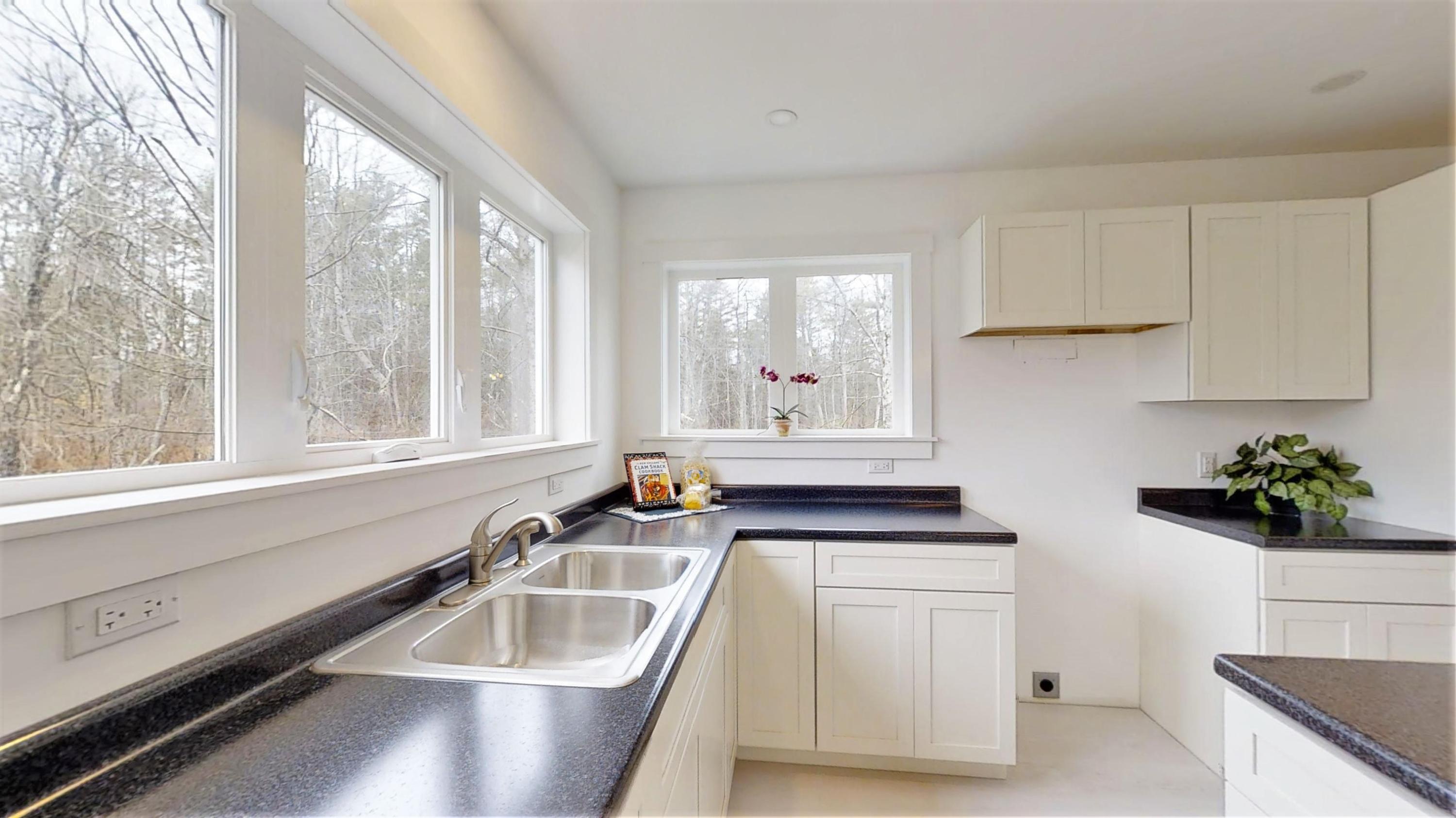 937 Lawrence Road Pownal, ME 04069 - Photo 18 of 54 Kitchen