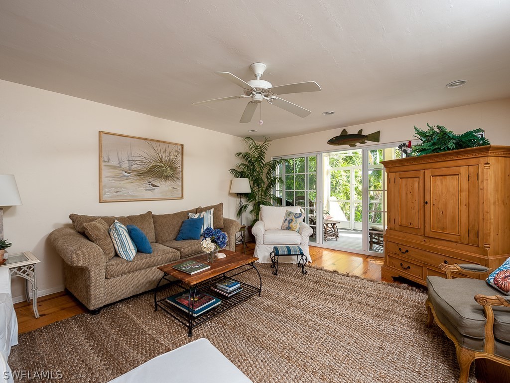 928 Beach Road Sanibel, FL 33957 - Photo 14 of 35 Gallery Image 14