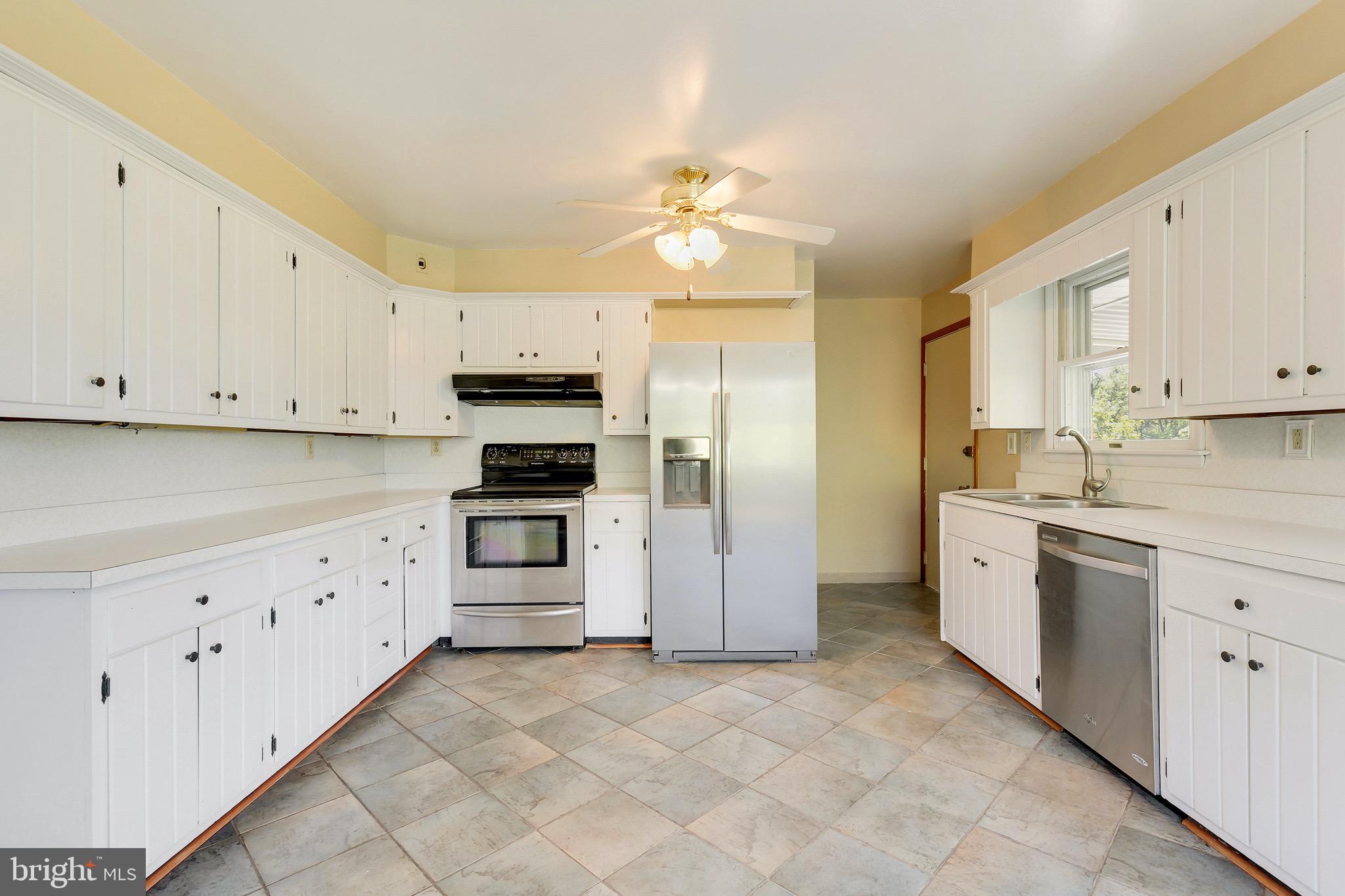 2806 Murkle Road Westminster, MD 21158 - Photo 11 of 43 Gallery Image 11