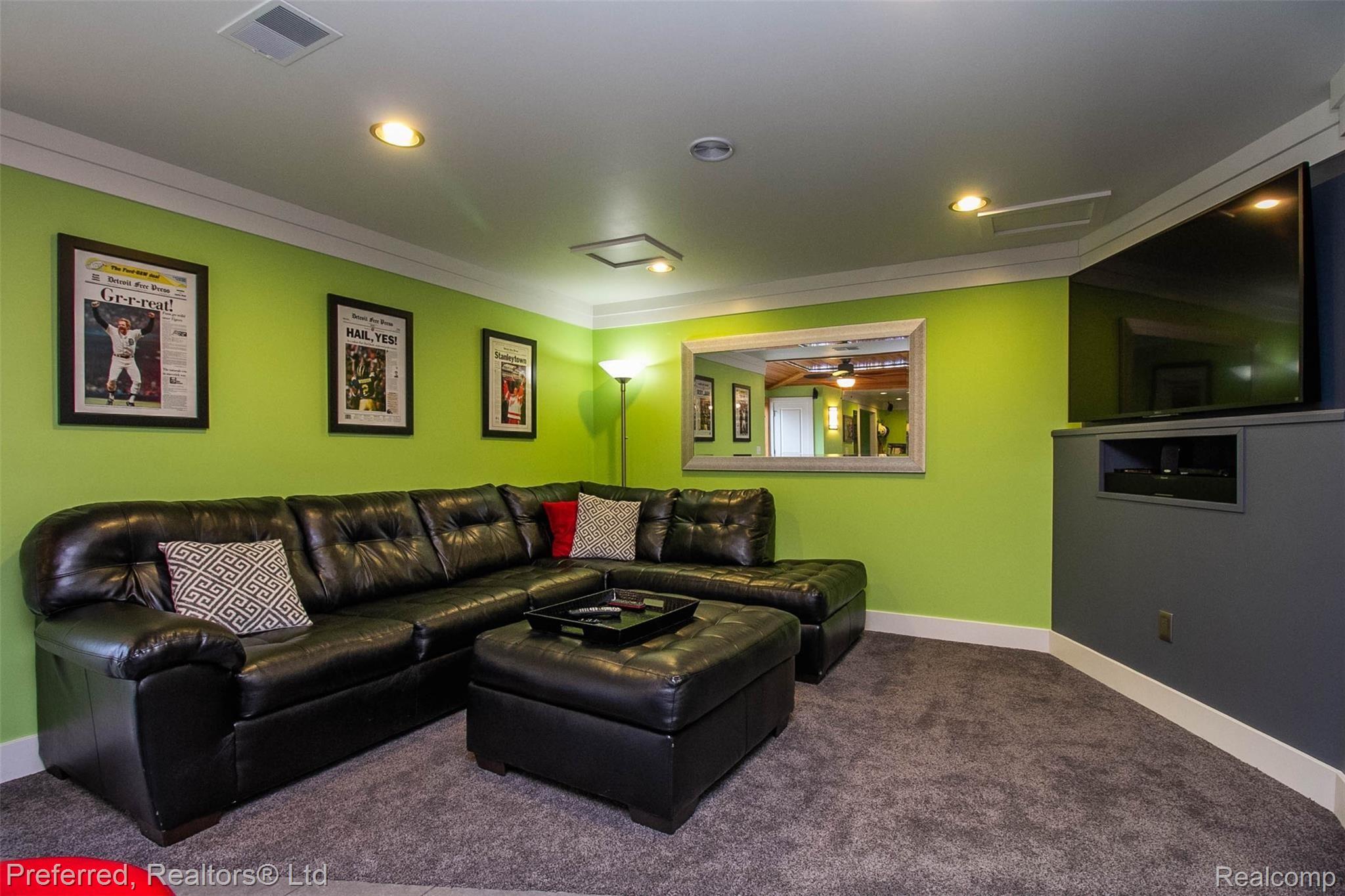 8287 Trail Ridge Dexter, MI 48130 - Photo 41 of 48 TV AREA