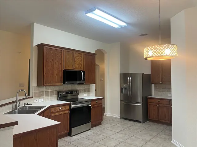 $2,300 | 2701 Evening Mist Drive, Little Elm, TX 75068
