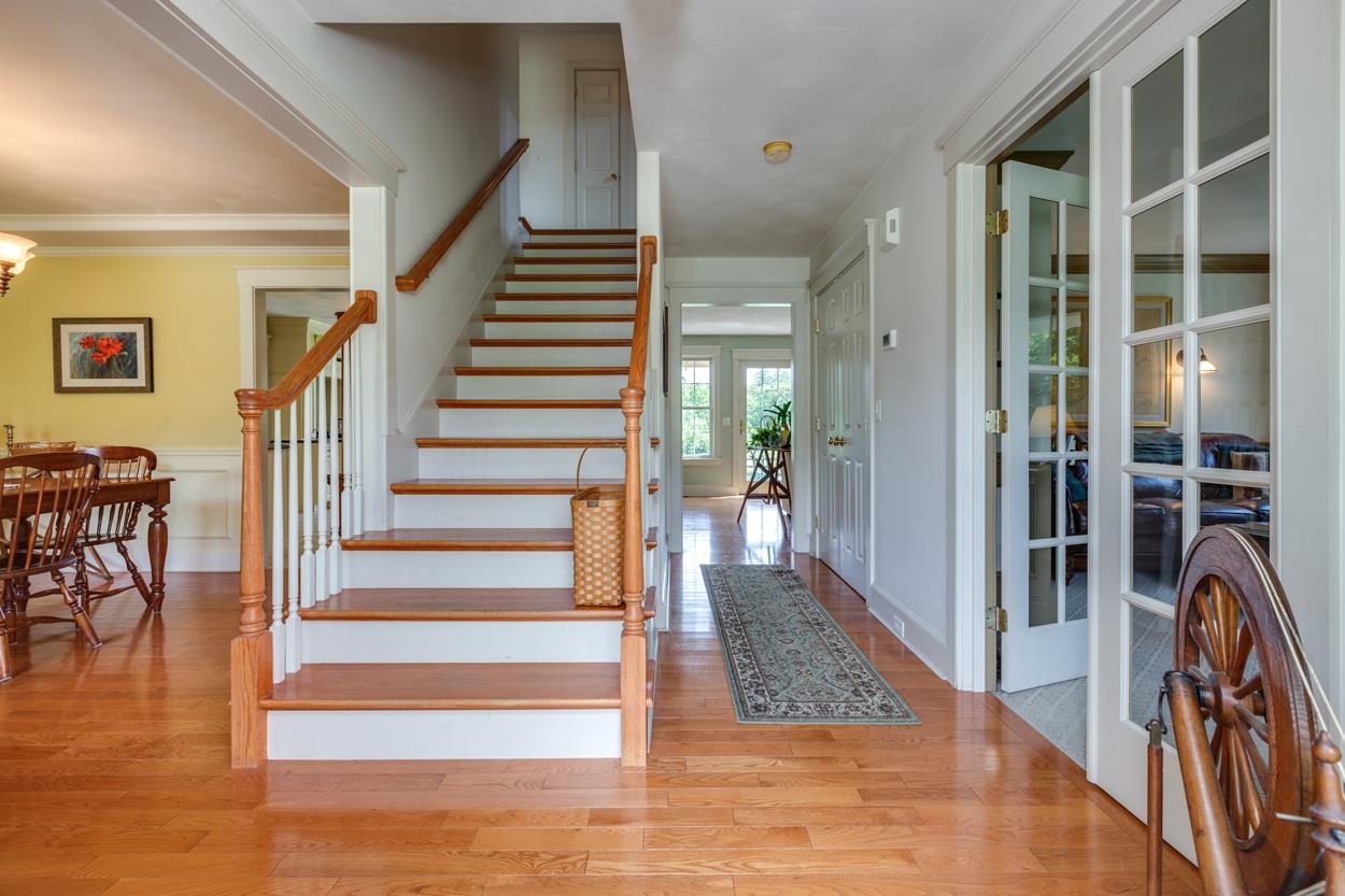 20 Peaslee Road Weare, NH 03281 - Photo 4 of 40
