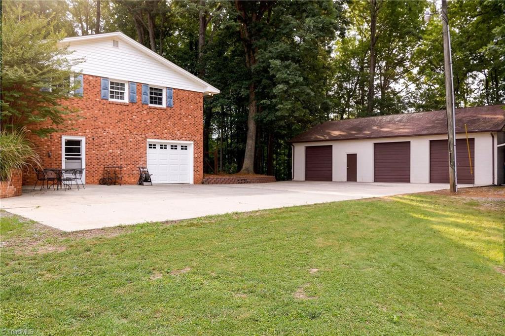 243 Clay Street Linwood, NC 27299 - Photo 4 of 38