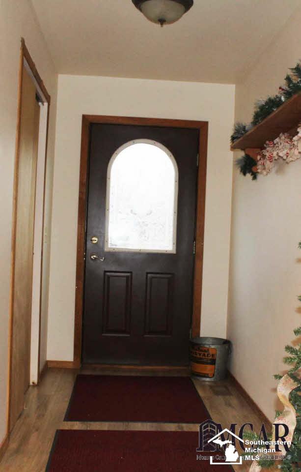 12165 West Albain Road Ida, MI 48140 - Photo 2 of 25
