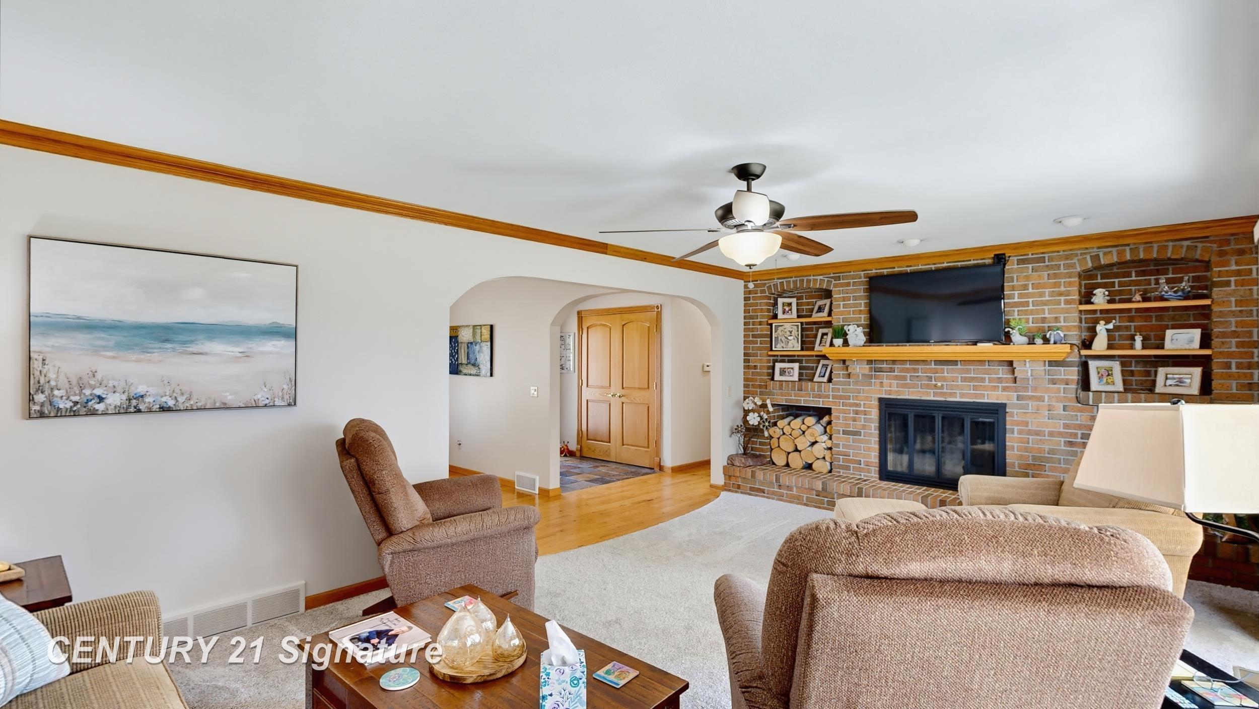 10463 North Woodbridge Road Wheeler, MI 48662 - Photo 10 of 68 Gallery Image 10